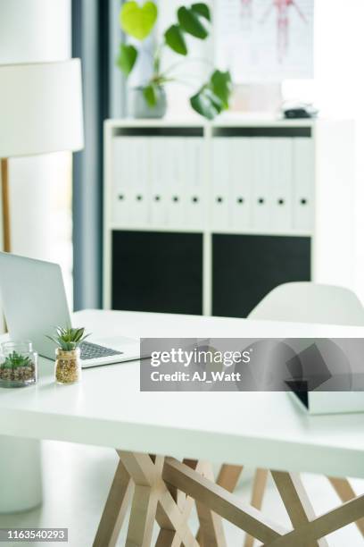 helping you get the job done - tidy desk stock pictures, royalty-free photos & images