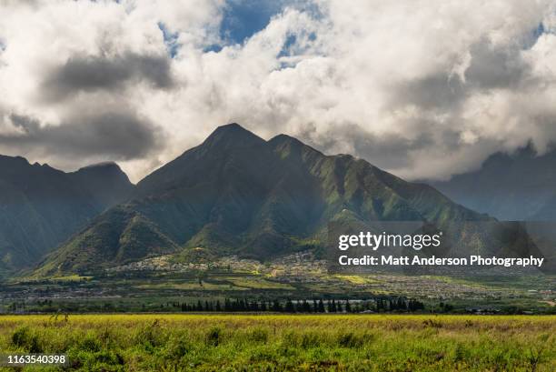 west maui mountains with wailuku below #2 - maui stock pictures, royalty-free photos & images
