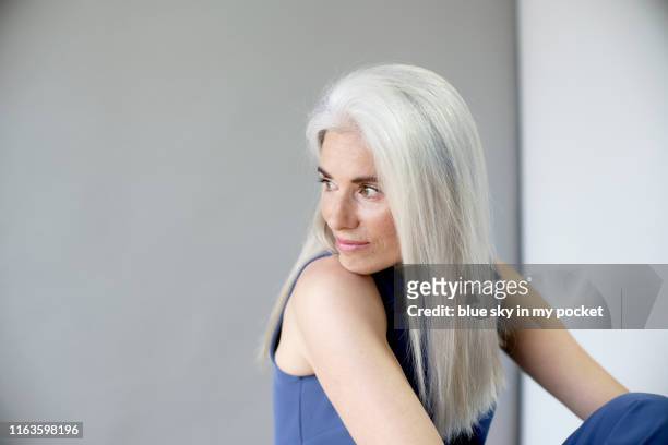 388 Mature Woman Blue Hair Photos and Premium High Res Pictures - Getty  Images
