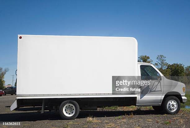 usa, new york city, white truck with blank panel - billboard truck stock-fotos und bilder