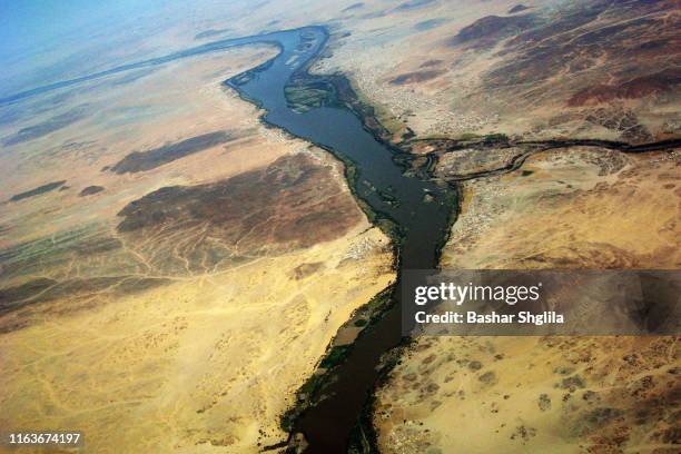 nile river - nile river stock pictures, royalty-free photos & images