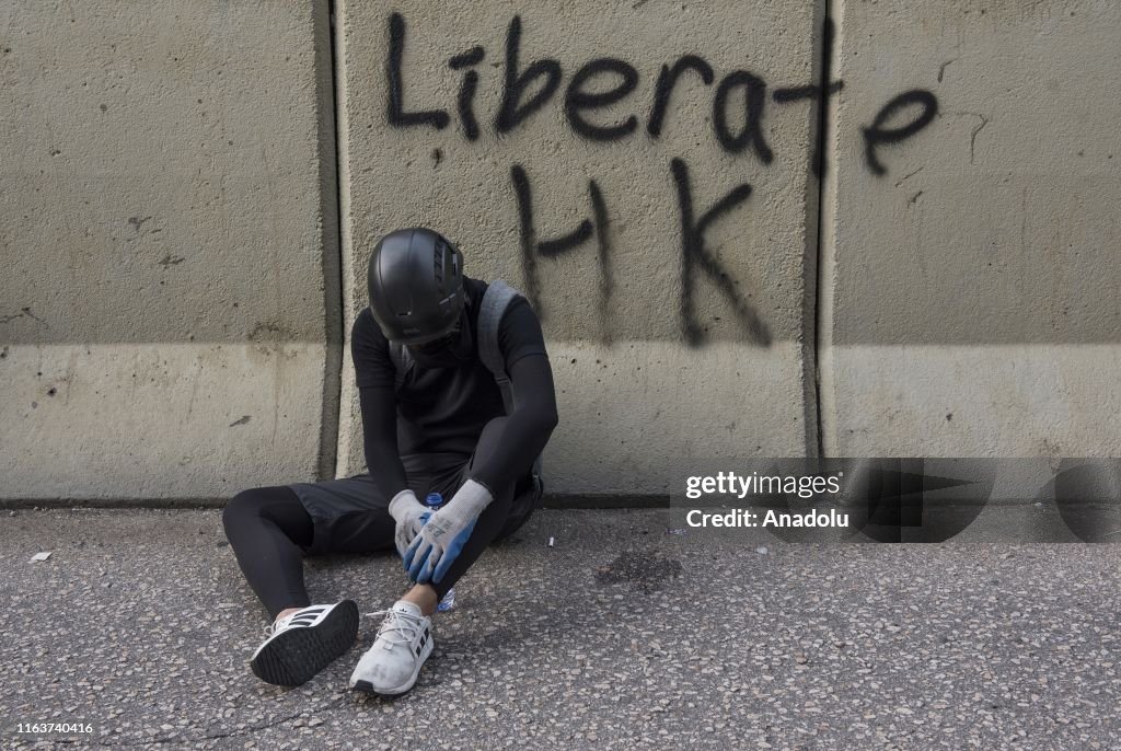 Demonstrations continue in Hong Kong