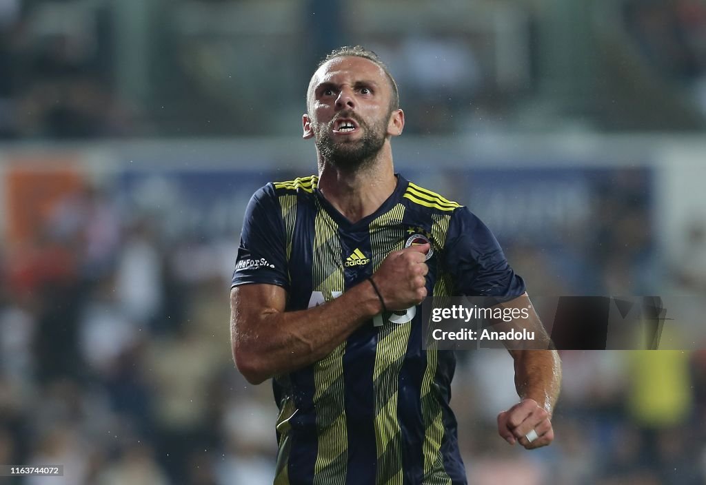 Medipol Basaksehir vs Fenerbahce: Turkish Super Lig