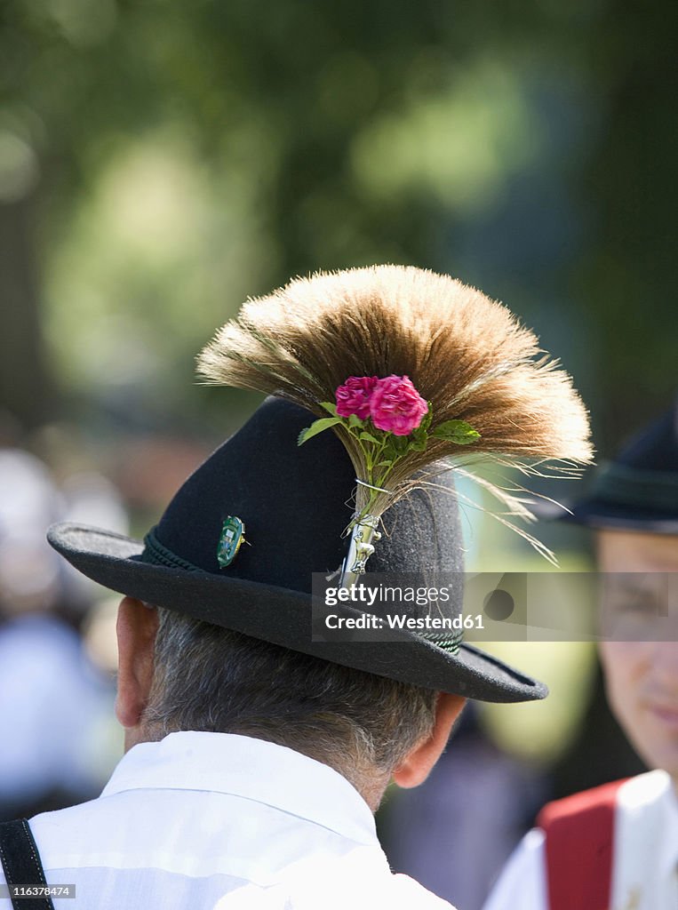 Austria, Salzkammergut, Land Salzburg, Men wearing traditional costume with hat