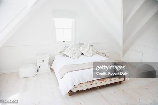 bedroom - empty bed top view stock pictures, royalty-free photos & images