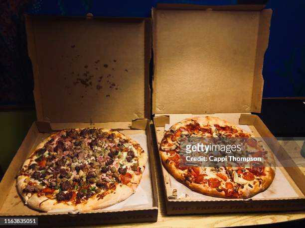 pizza ready to eat - american pizza stock-fotos und bilder
