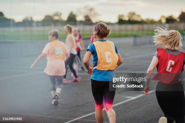 Netbol 2,941 Woman Netball Stock Photos, High-Res Pictures, and Images - Getty ...