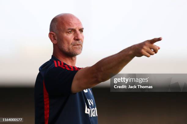 Steve Bould of Arsenal gives his team instructions during the Pre-Season Friendly match between Barnet and Arsenal at The Hive on July 24, 2019 in...