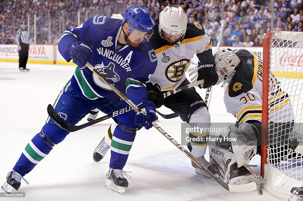 Boston Bruins v Vancouver Canucks - Game Seven