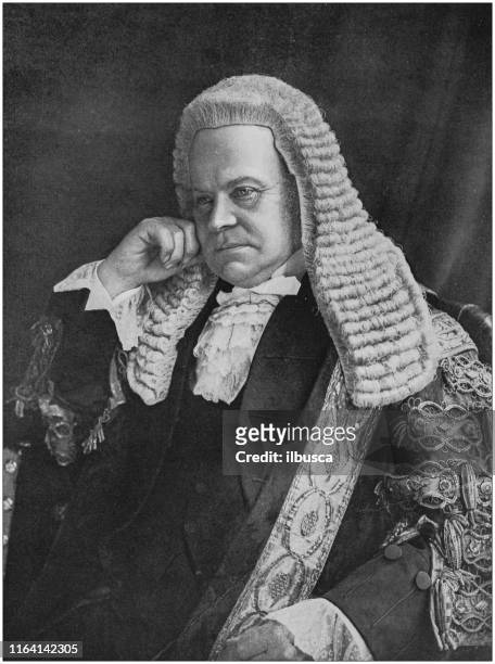 antikes foto: porträt des mannes, lord halsbury - perücke stock-grafiken, -clipart, -cartoons und -symbole