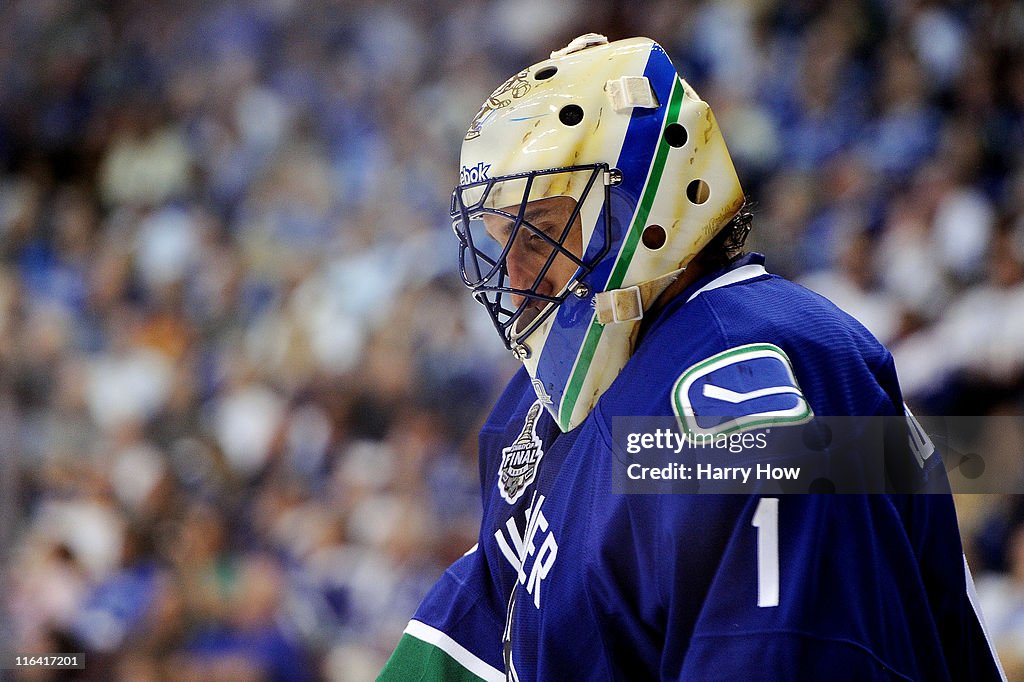 Boston Bruins v Vancouver Canucks - Game Seven