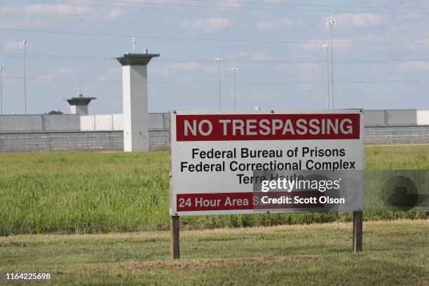 Sign warns away trespassers at the Federal Correctional Complex Terre Haute on July 25, 2019 in Terre Haute, Indiana. Today U.S. Attorney William...