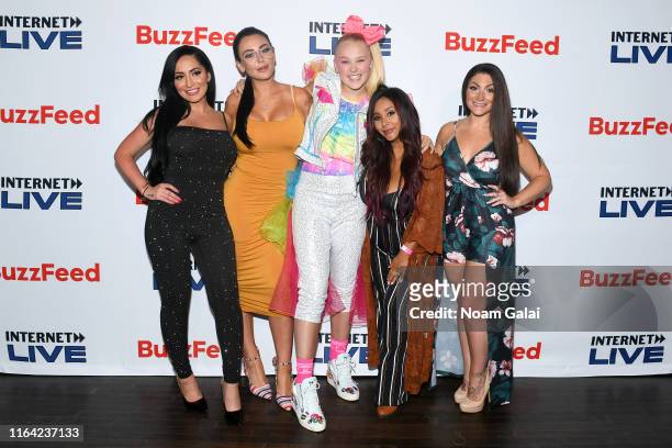 Angelina Pivarnick, Jenni 'JWoww' Farley, JoJo Siwa, Nicole 'Snooki' Polizzi , and Deena Cortese attend Internet Live By BuzzFeed at Webster Hall on...