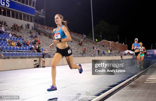 Molly Huddle runs to victory in the final of the 10,00 meter during the 2019 USATF Outdoor Championships at Drake Stadium on July 25, 2019 in Des...