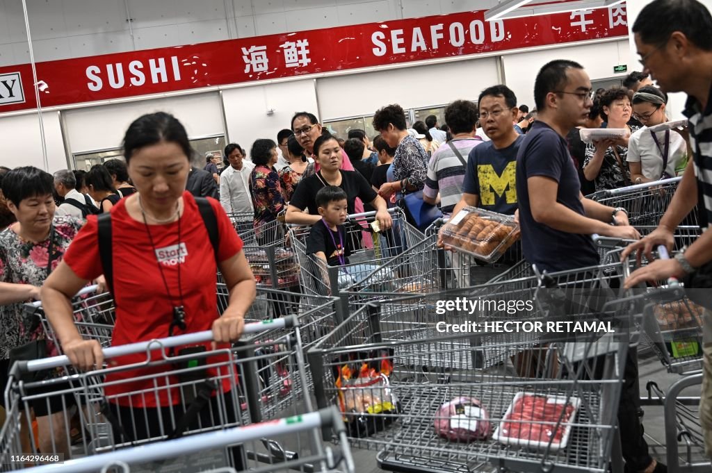CHINA-US-ECONOMY-RETAIL-COSTCO