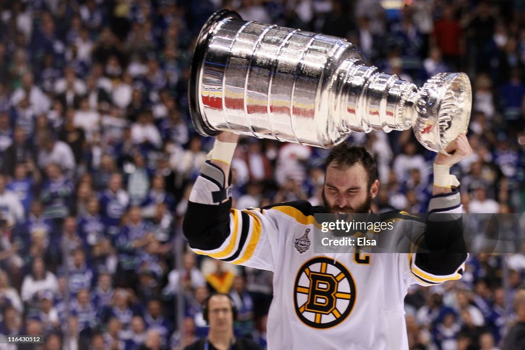 Boston Bruins v Vancouver Canucks - Game Seven