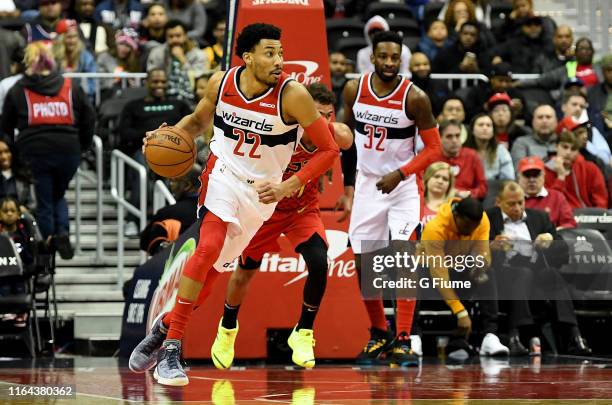 Otto Porter Jr. #22 of the Washington Wizards handles the ball against the Atlanta Hawks at Capital One Arena on February 4, 2019 in Washington, DC.