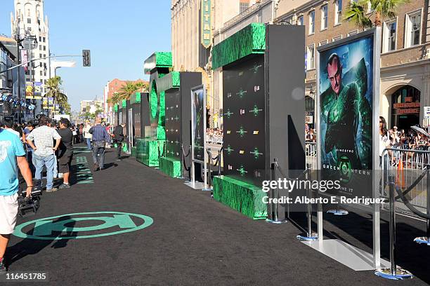 General view of the atmosphere at the premiere of Warner Bros. Pictures' "Green Lantern" held at Grauman's Chinese Theatre on June 15, 2011 in...