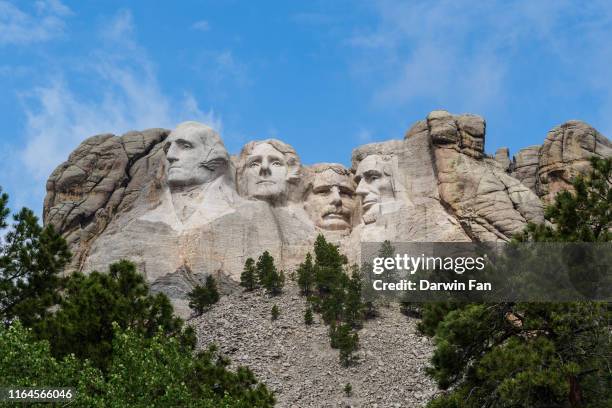 mount rushmore national memorial - rushmore george washington stock pictures, royalty-free photos & images