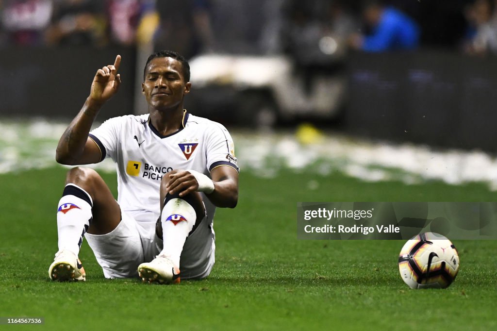 Boca Juniors v LDU Quito - Copa CONMEBOL Libertadores 2019