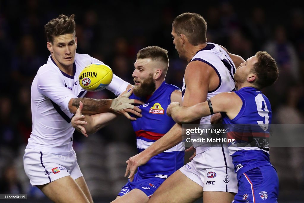AFL Rd 19 - Western Bulldogs v Fremantle