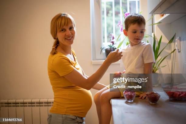 Mommy Belly Raspberry 49 Raspberry Tummy Stock Photos, High-Res Pictures, and Images - Getty ...