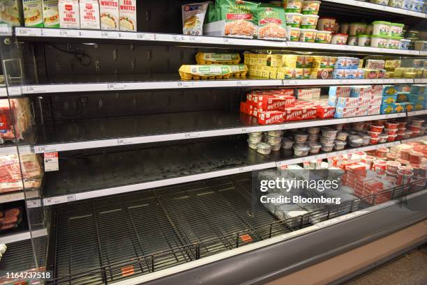 Target Inside Empty Target Area Photos and Premium High Res Pictures - Getty Images