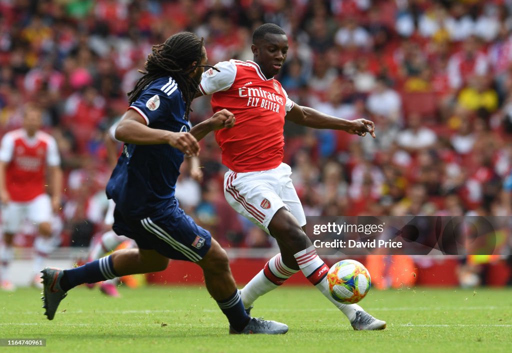 Arsenal v Olympique Lyonnais - Emirates Cup
