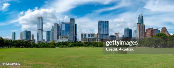 austin texas skyline panorama - austin texas skyline stock pictures, royalty-free photos & images
