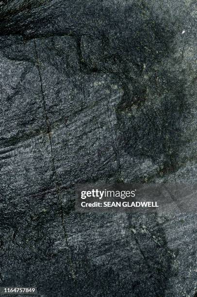 rock background - schieferplatten stock-fotos und bilder