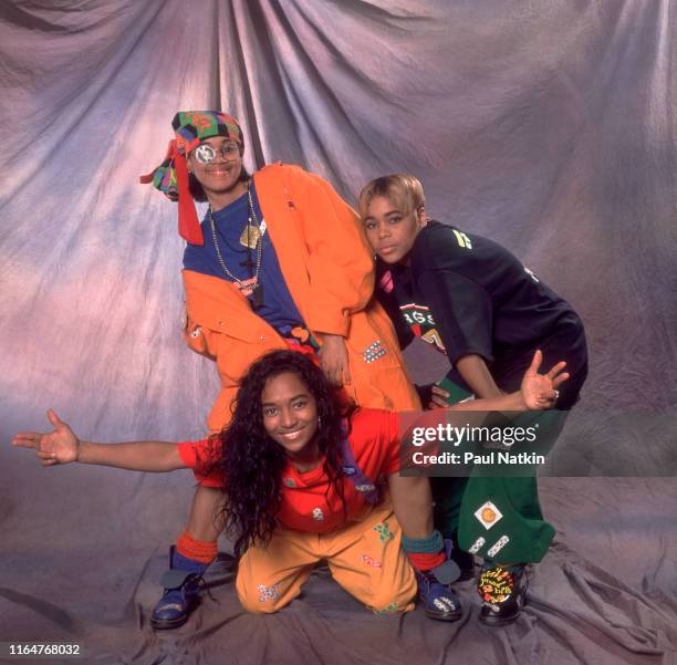 The members of American Hip Hop and R&B group TLC pose backstage during an appearance on an episode of the Oprah Winfrey Show, Chicago, Illinois,...