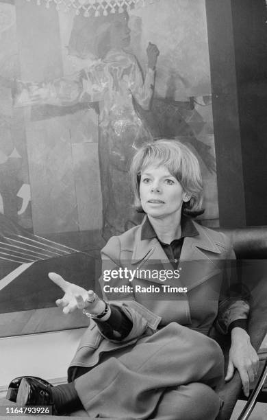 Actress Jill Bennett posing for a photo shoot at her home, April 26th 1972.