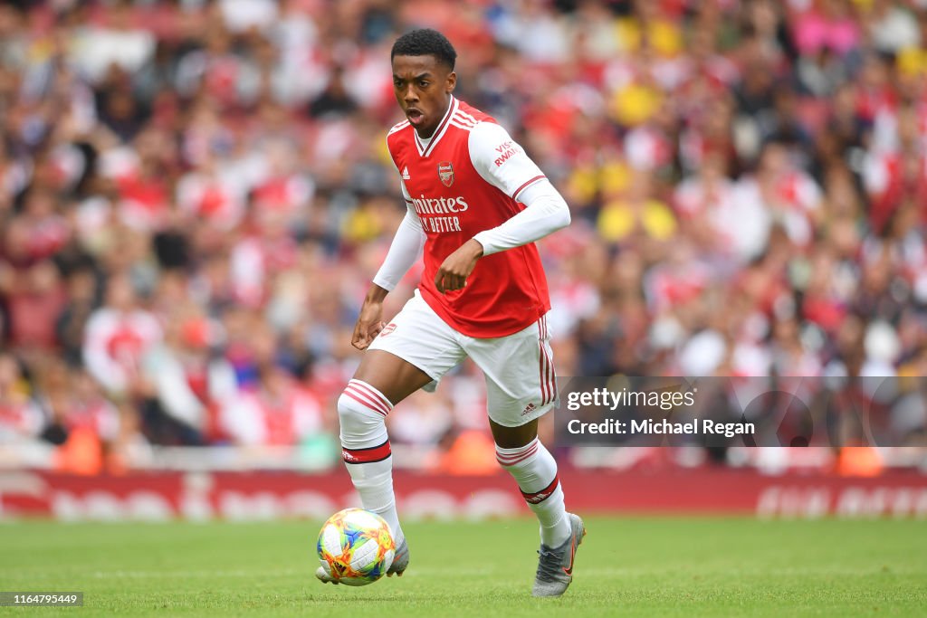 Arsenal v Olympique Lyonnais - Emirates Cup