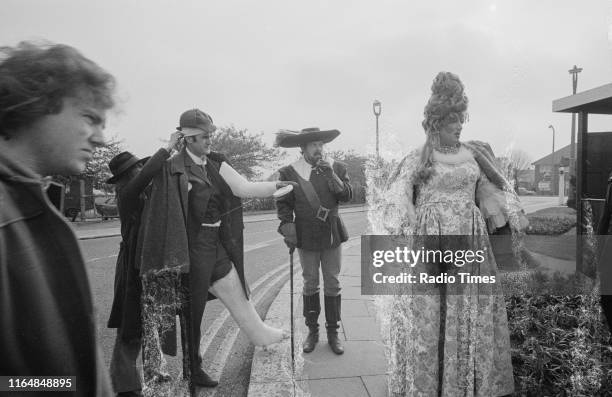 Willie Raston Willie Rushton Photos and Premium High Res Pictures - Getty Images