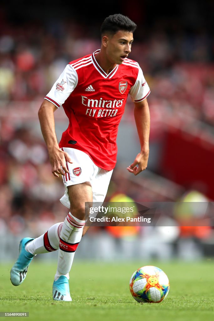 Arsenal v Olympique Lyonnais - Emirates Cup