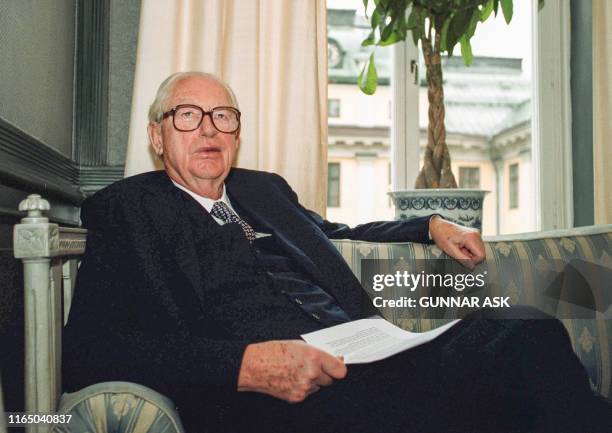 Picture taken on January 26, 2001 in Stockholm shows Swedish bilionaire Hans Rausing. - Swedish businessman Hans Rausing, credited with turning food...