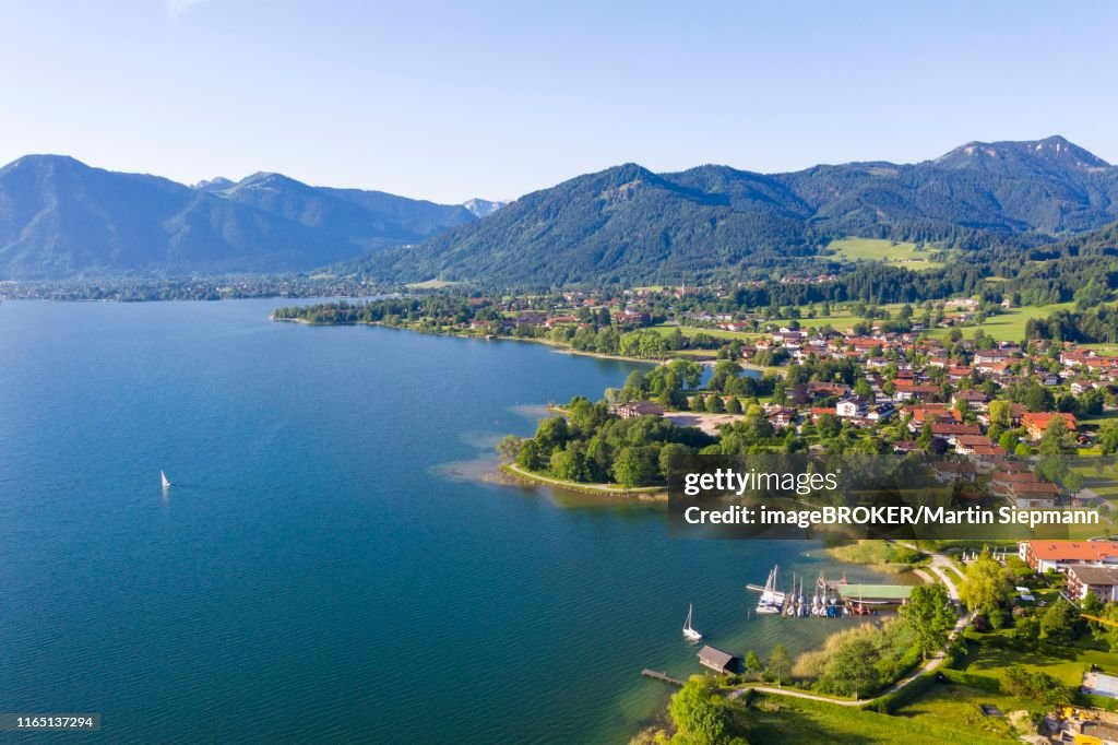 Bad Wiessee at Lake Tegernsee with Mangfall mountains, drone shot, Upper Bavaria, Bavaria, Germany