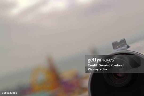 telescope at the beach - southend pier stock pictures, royalty-free photos & images