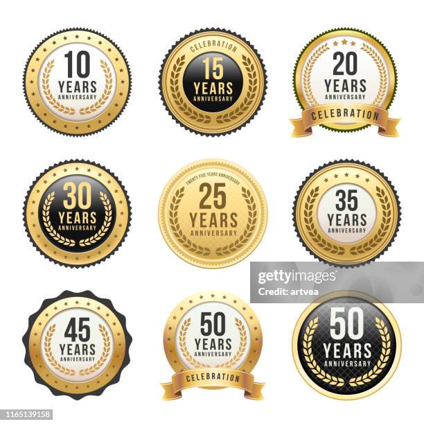 stockillustraties, clipart, cartoons en iconen met verjaardag gouden badge set - 25th anniversary of cedars sinai sports spectacular arrivals