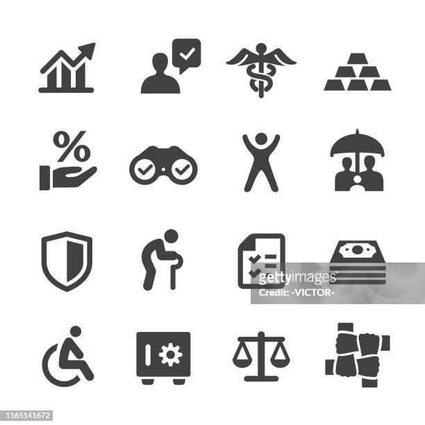 ilustrações de stock, clip art, desenhos animados e ícones de insurance icons set - acme series - balança da justiça