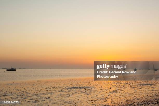beaches of south east england - southend pier stock pictures, royalty-free photos & images
