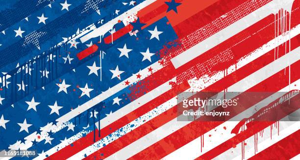 illustrazioni stock, clip art, cartoni animati e icone di tendenza di bandiera grunge vecchia degli stati uniti d'america - esposto alle intemperie