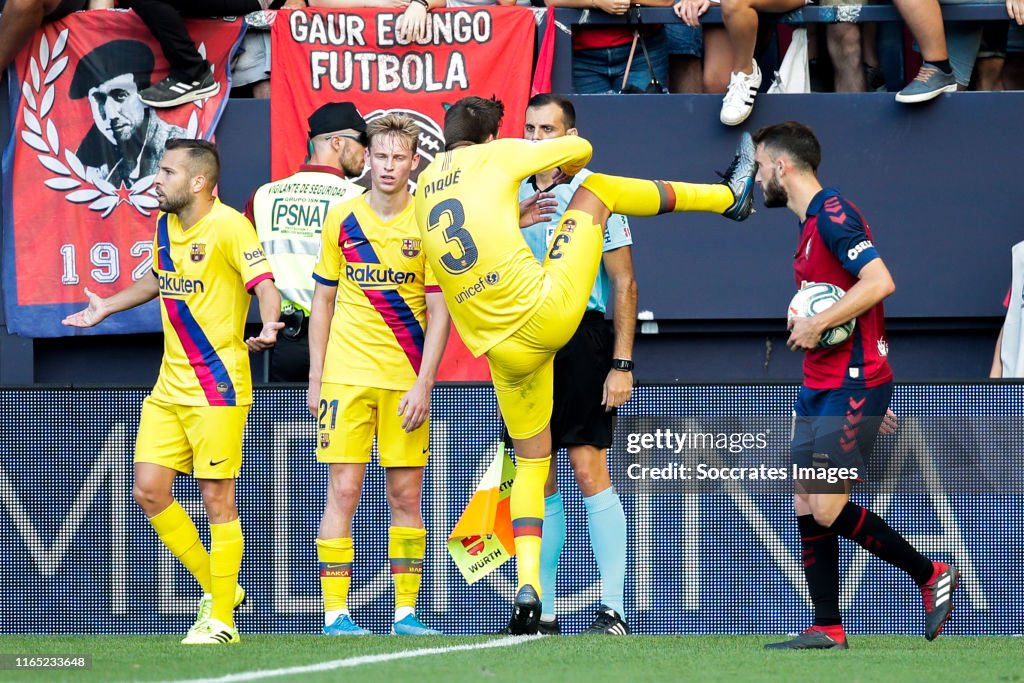 Osasuna v FC Barcelona - La Liga Santander