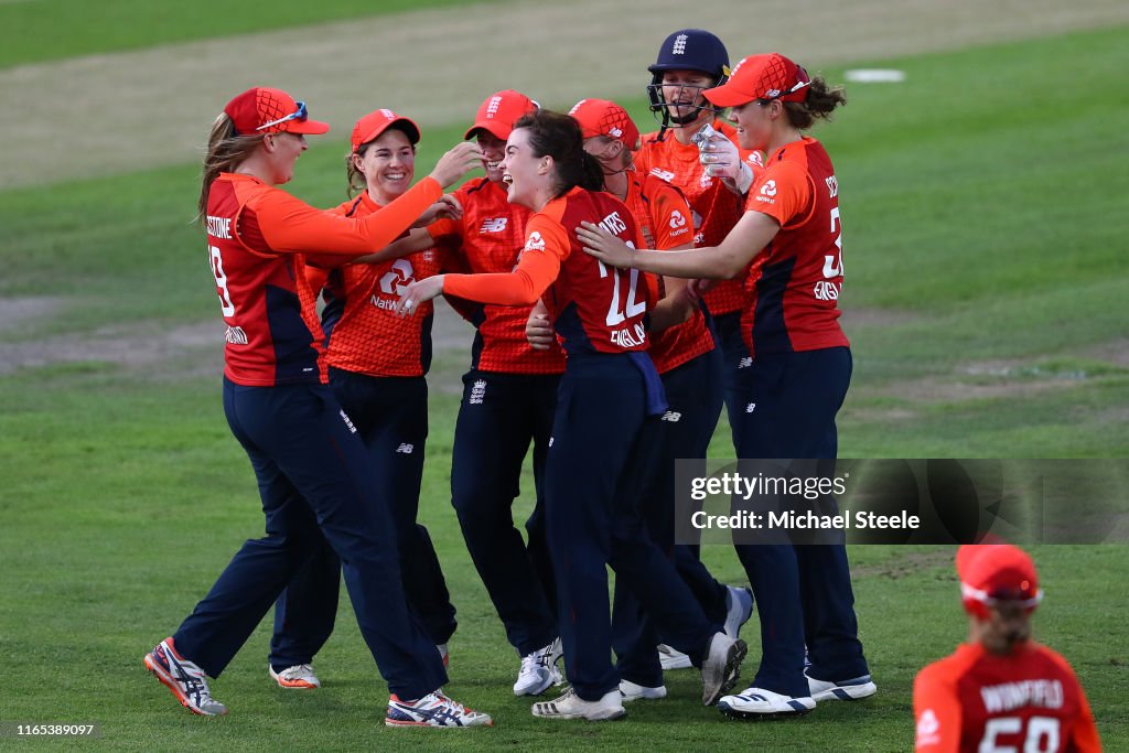 England v Australia - 3rd Vitality Women's IT20