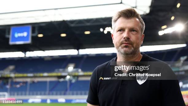 Head coach Head coach Sven Huebscher of Muenster looks on prior to the 3. Liga match between MSV Duisburg and Preussen Muenster at...