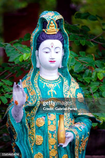 Statue Of Xuanzang Fotografías e imágenes de stock Getty Images