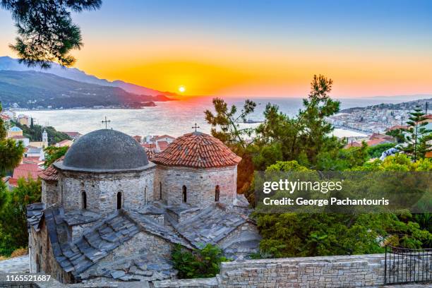 sunset on the island of samos, greece - samos stock-fotos und bilder