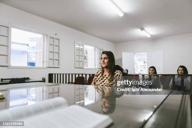 law school college students during practical class in court - law student stock pictures, royalty-free photos & images