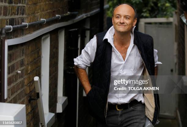 The prime minister's special advisor Dominic Cummings leaves his home in London on September 2, 2019. - Britain's Prime Minister Boris Johnson...