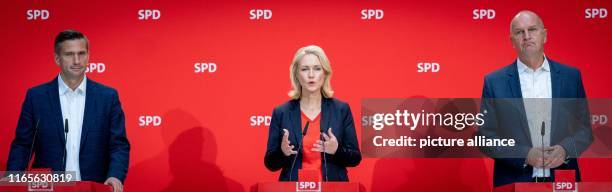 September 2019, Berlin: Dietmar Woidke , Minister President of Brandenburg, Martin Tobias Dulig , Chairman of the SPD Saxony and Saxon Minister of...